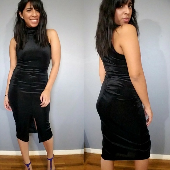 Dresses & Skirts - 💕20%OFF💕BLACK RIBBED MOCK NECK MIDI DRESS